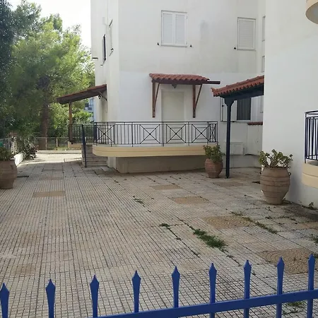 Mitseas * Parálion Ástros