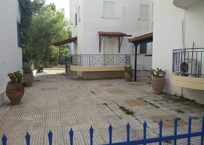 Mitseas * Parálion Ástros